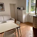 Cozy Escape In شقة
